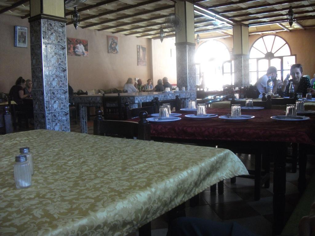 La Rose Du Sable Hotel Marrakesh Esterno foto